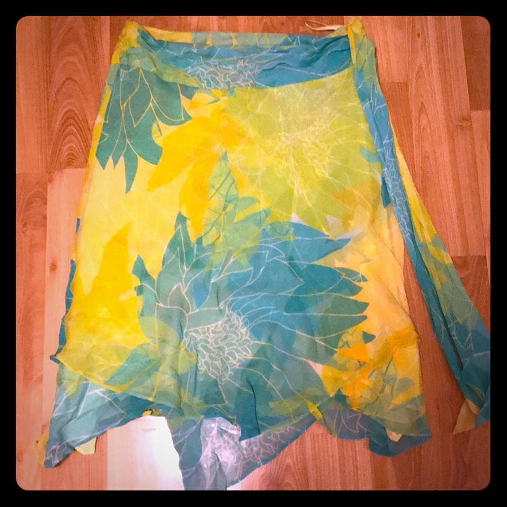 Banana Republic floral skirt